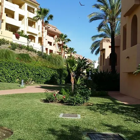 Duquesa Village Apartamento *