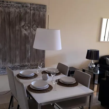 Duquesa Village Apartamento Manilva